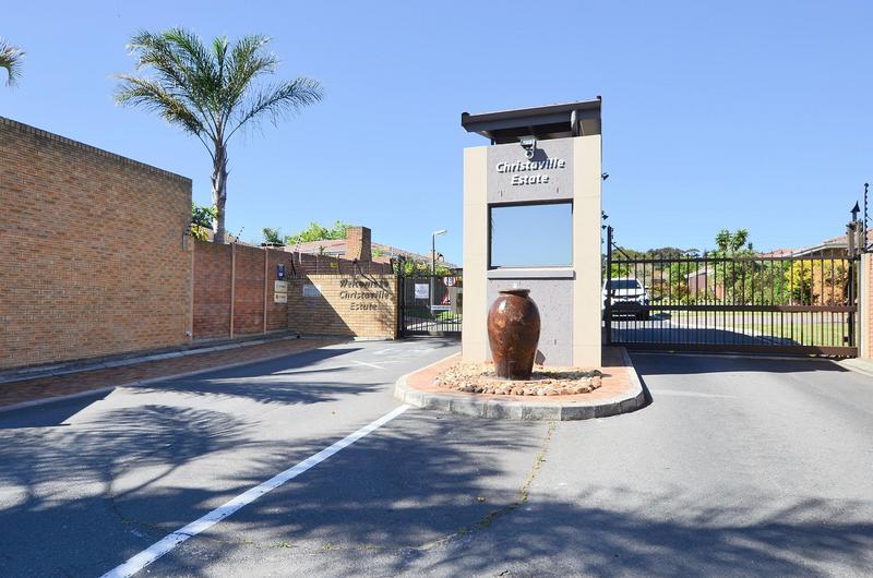 To Let 2 Bedroom Property for Rent in Sonstraal Heights Western Cape